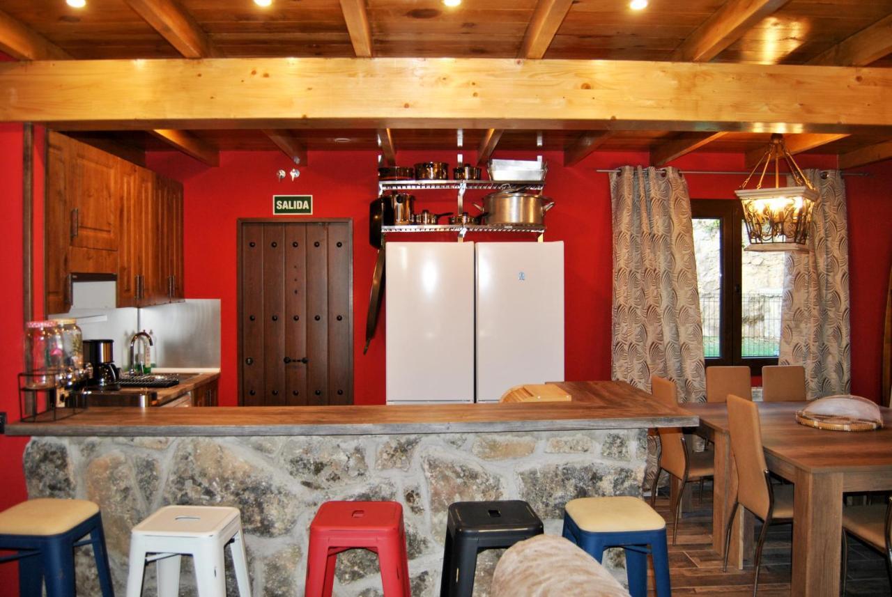 Complejo Casas Rurales Mansiones Y Villas Deluxe Collado Mediano Extérieur photo