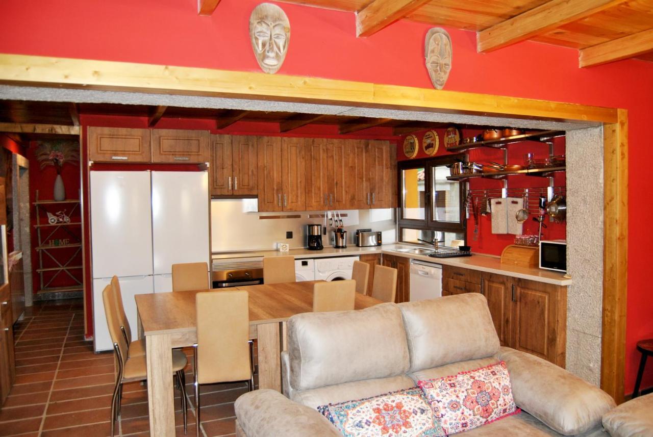 Complejo Casas Rurales Mansiones Y Villas Deluxe Collado Mediano Extérieur photo