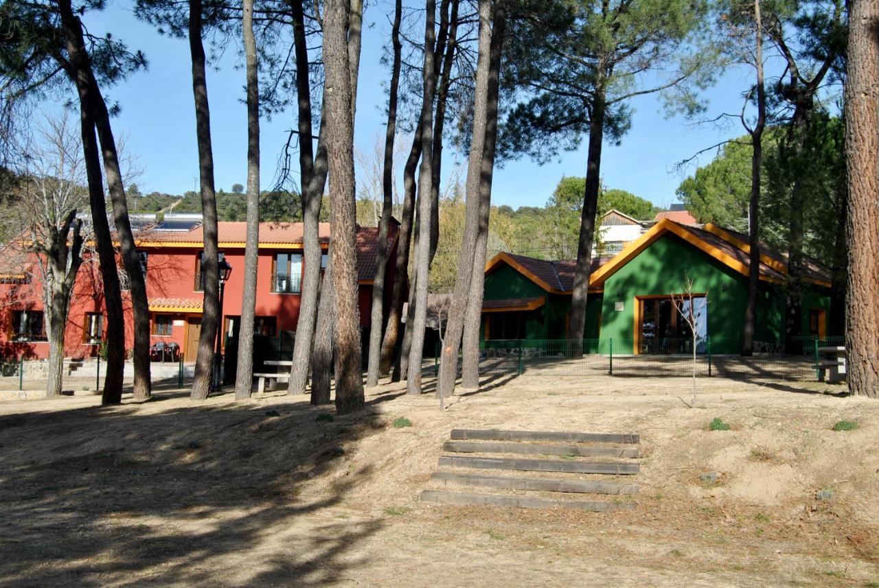 Complejo Casas Rurales Mansiones Y Villas Deluxe Collado Mediano Extérieur photo