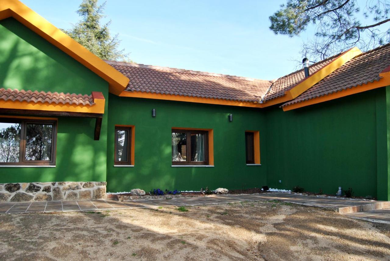 Complejo Casas Rurales Mansiones Y Villas Deluxe Collado Mediano Extérieur photo