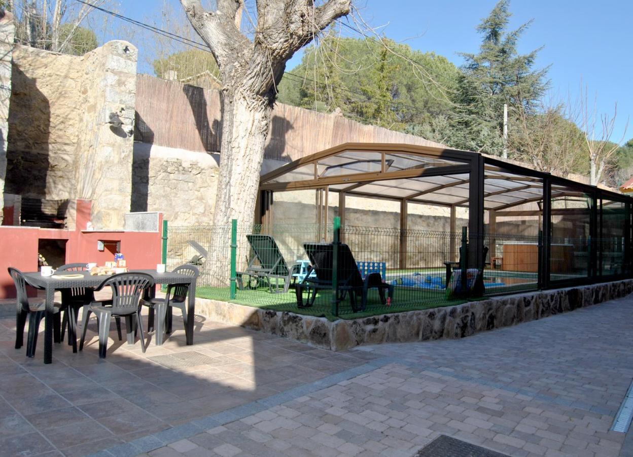 Complejo Casas Rurales Mansiones Y Villas Deluxe Collado Mediano Extérieur photo